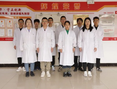 青春赋能科创 匠心守护国药——威廉希尔制药研发创新团队荣获“甘肃青年五四奖章集体”称号